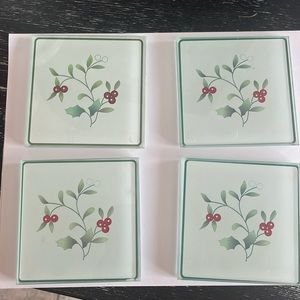 Pfaltzgraff Winterry glass coasters. Set of 4